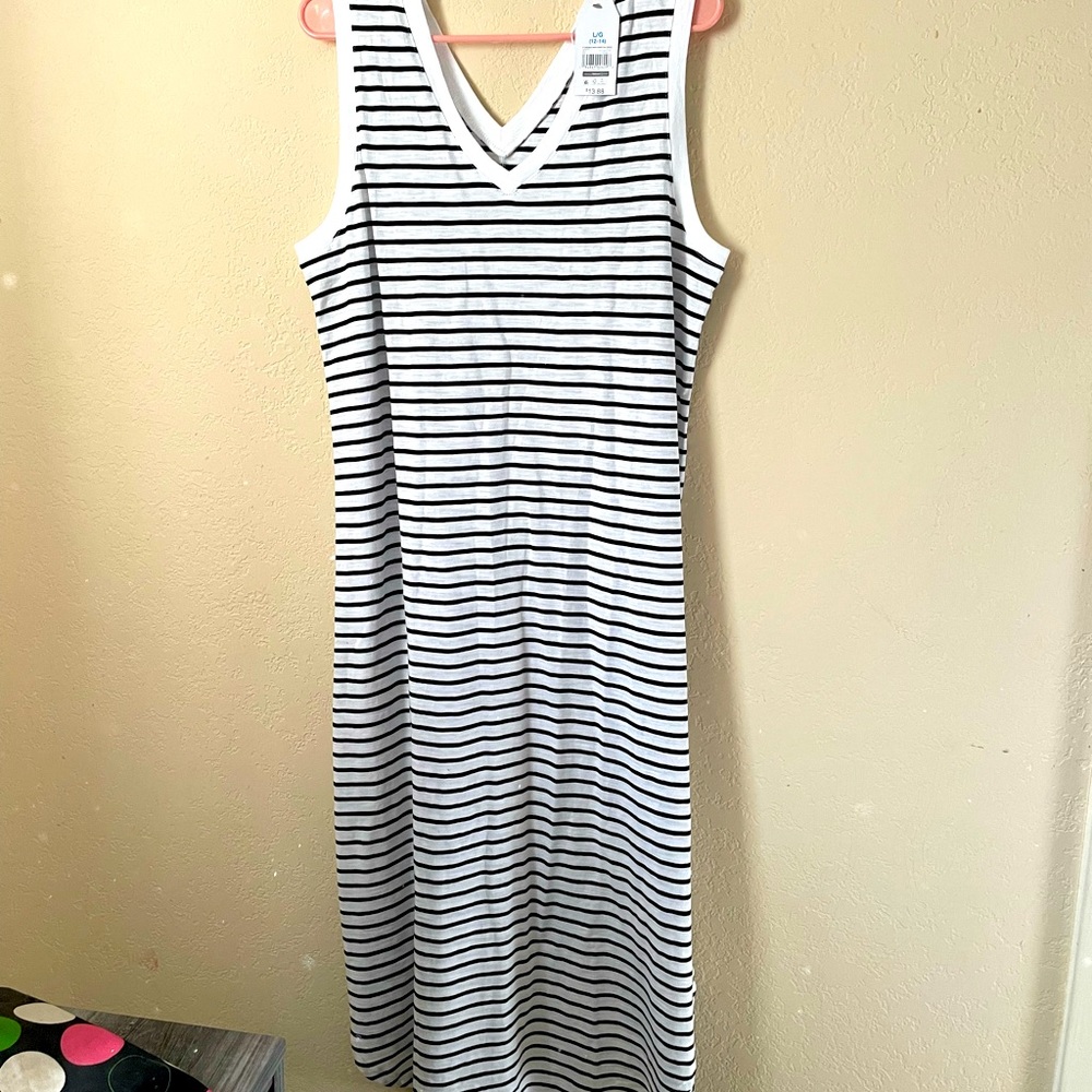 **NWT** Time & Tru white and black striped sleeveless ankle-length maxi dress